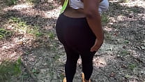 handsomedevan walk up on a lost big booty bbw in the woods so he fucks her ass hole min Konulu Porno
