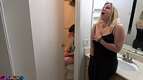 Stepson caught masturbating in the bathroom fuc... Konulu Porno