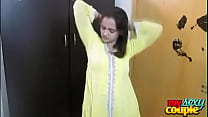 Indian Bhabhi Sonia In Yellow Shalwar Suit Gett... Konulu Porno