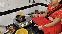 Komal was making namkeen on Diwali; step brothe... Konulu Porno