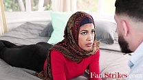 arab stepsister in hijab practices fucking on stepbrother maya farrell min Konulu Porno