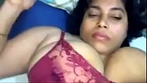 Indian brunette toys with breasts for entertain... Konulu Porno