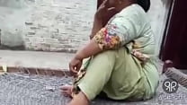 Desi Hot Pakistani Aunty Smoking Konulu Porno