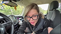 blowjob in the car after a hard workout in the gym min Konulu Porno