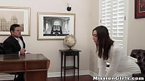 young mormon babe plays with her pussy in front of the elder min Konulu Porno