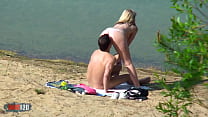 spied having sex at the beach min Konulu Porno